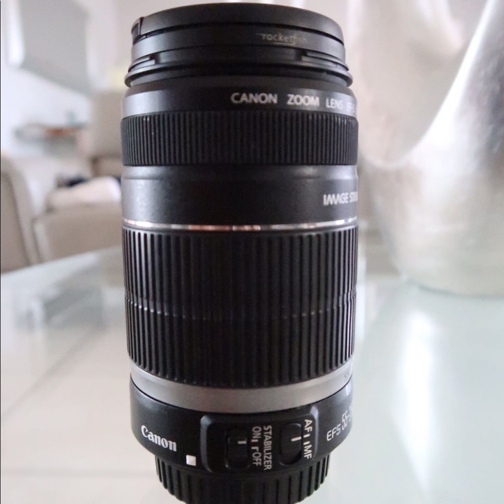 Canon Lens - Picture 4 of 6